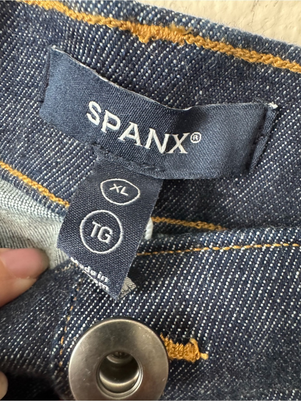 NWT SPANX Dark Indigo Wide Leg Crop Jeans Size XL 16 - Picture 3 of 5